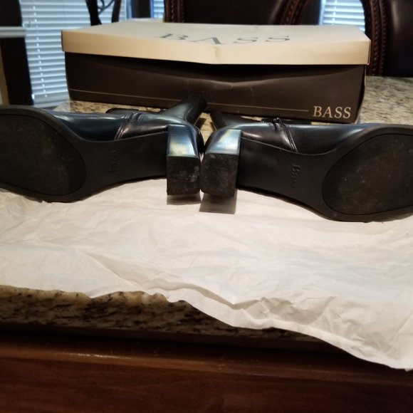 Black Bass Boots - Picture 5 of 8